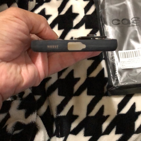 🌻HOST PICK!🌻 Phone Case for Samsung Galaxy S21+ - Picture 8 of 13